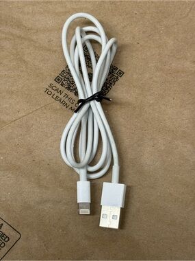 Apple USB to Lightning Cable (New)